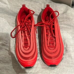 genuine vintage NIKE AIRMAX in red